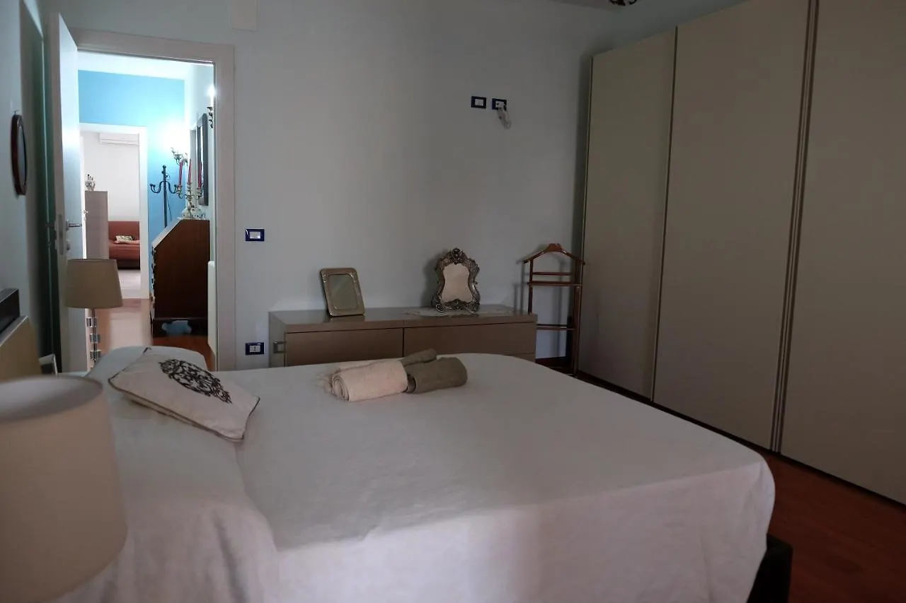 Palermo Old Style - Boutique Apartment With Terrace In Center City Italy