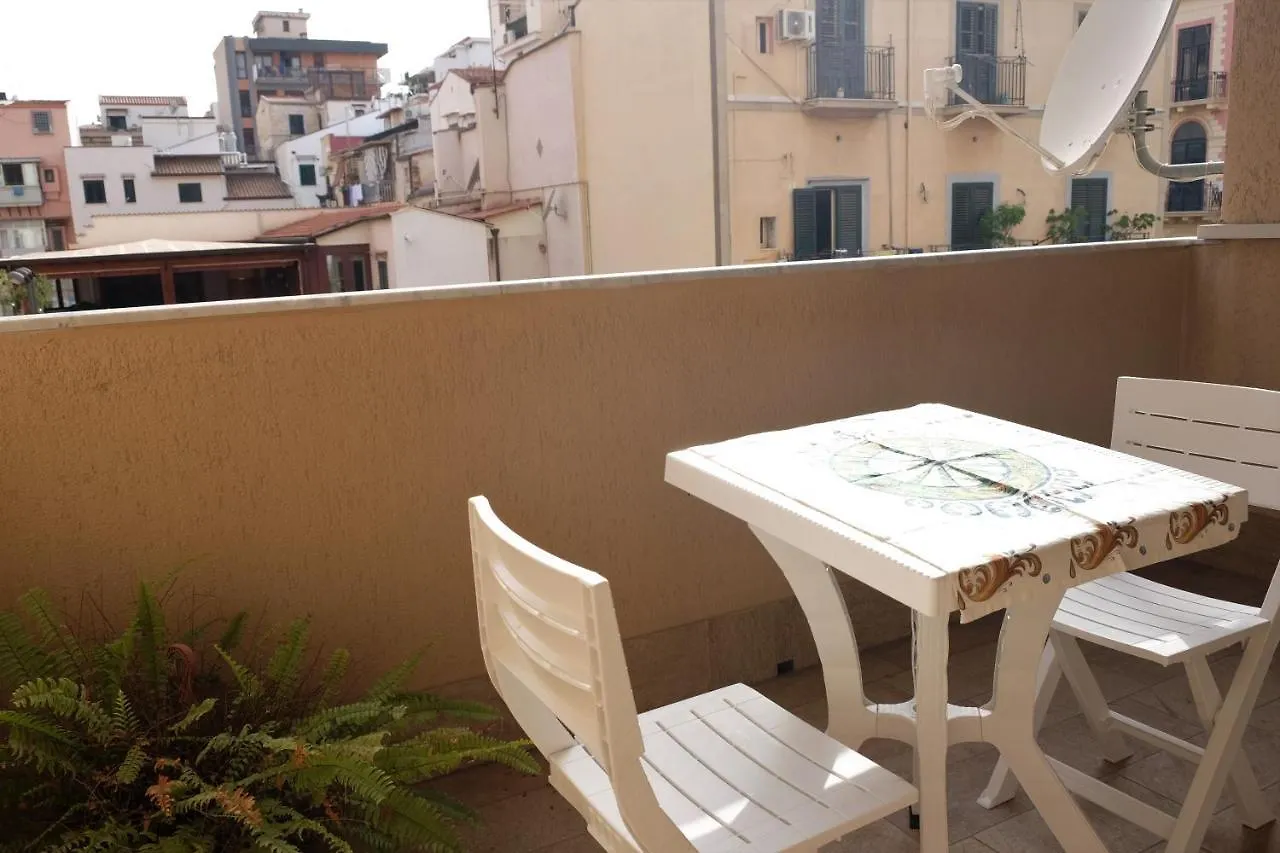 Palermo Old Style - Boutique Apartment With Terrace In Center City location